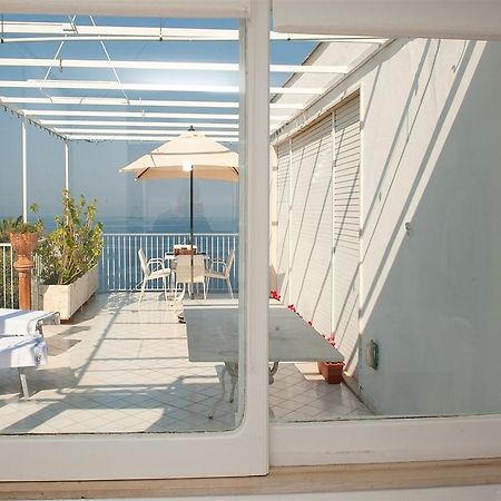 Casa Correale Apartment Соренто Стая снимка